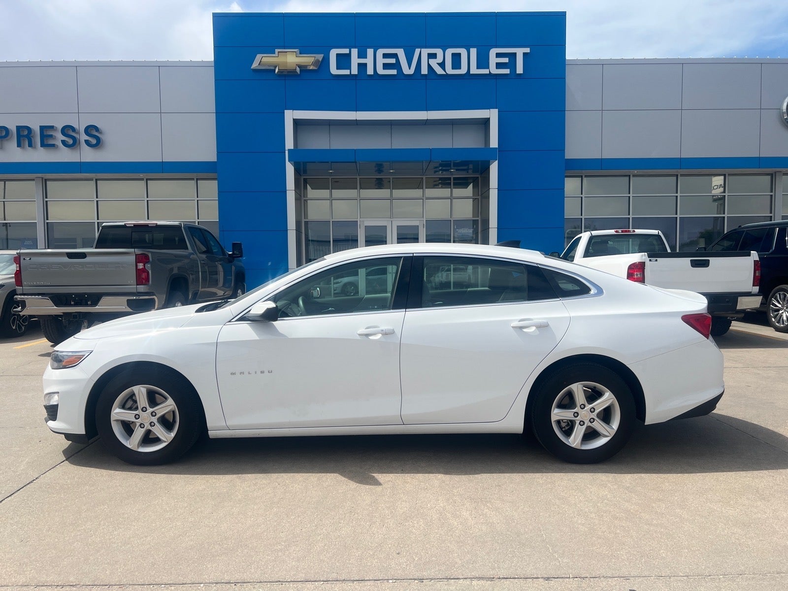 2024 Chevrolet Malibu LS
