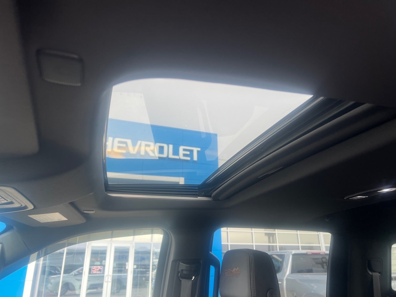 2023 Chevrolet Silverado 1500 High Country