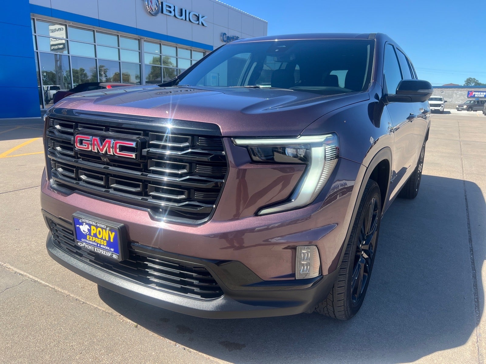 2025 GMC Acadia Elevation