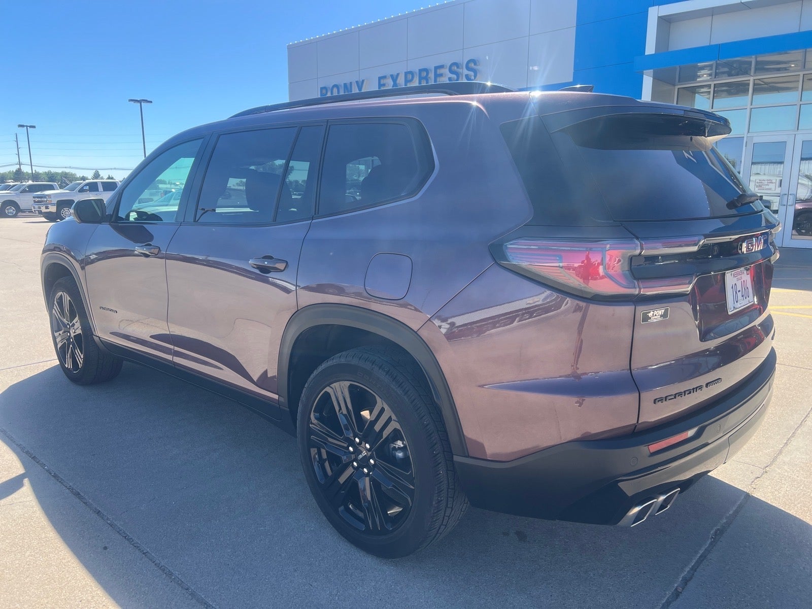 2025 GMC Acadia Elevation