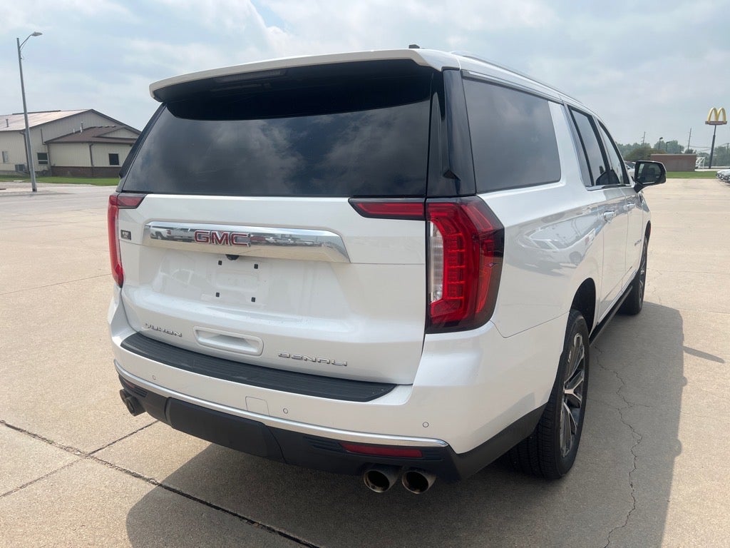 2022 GMC Yukon XL Denali