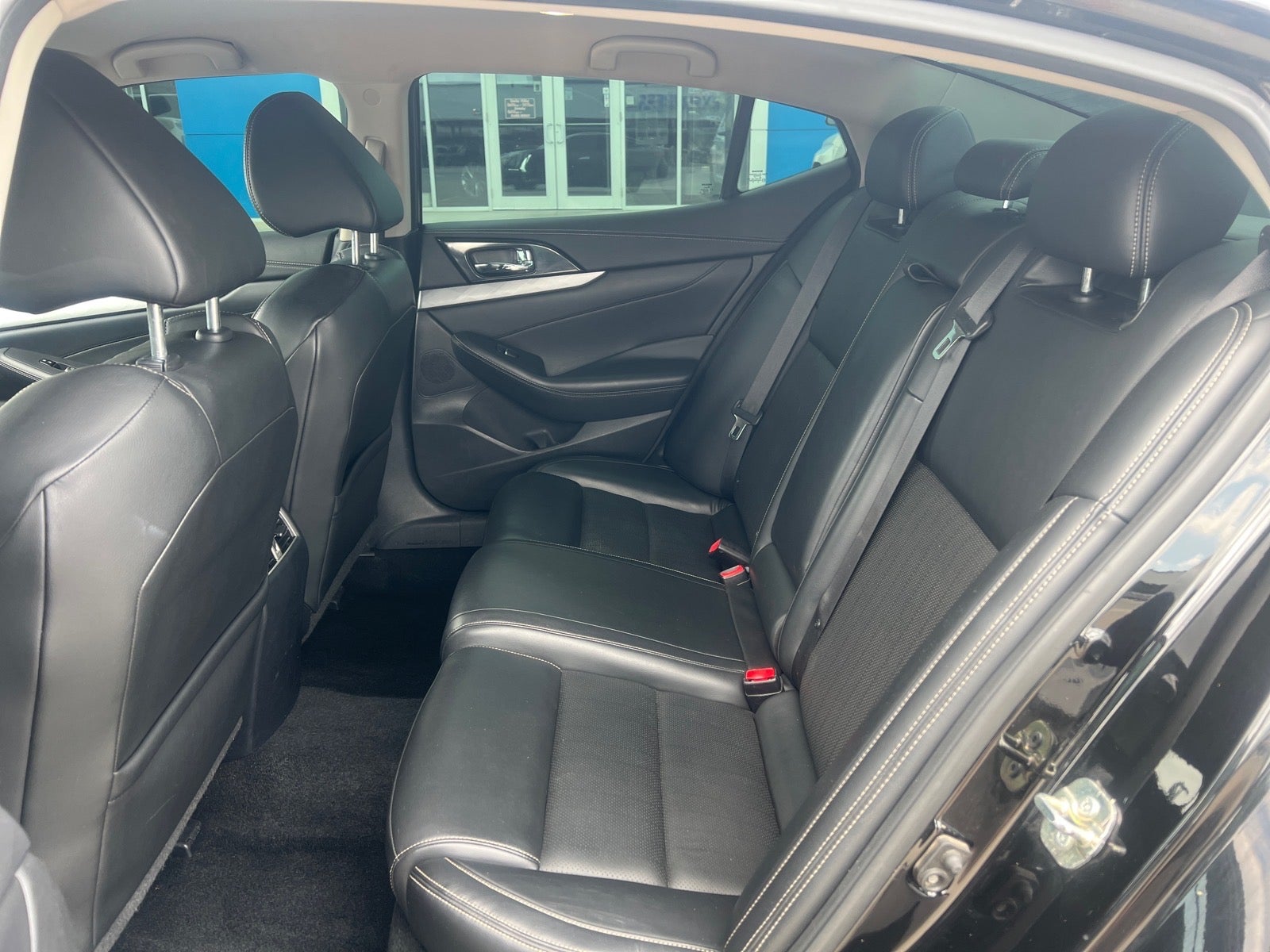 2017 Nissan Maxima SV