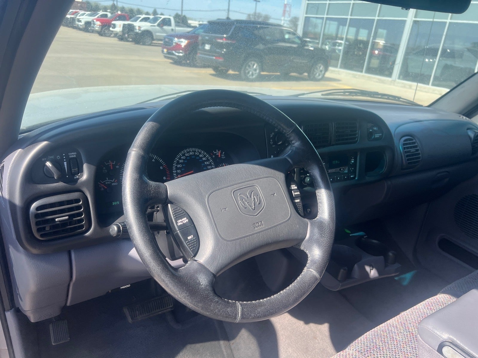 2001 Dodge Ram 1500 Base