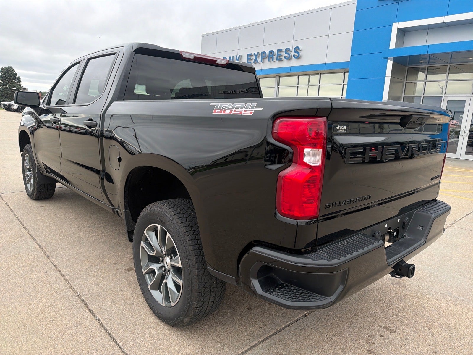 2025 Chevrolet Silverado 1500 Custom Trail Boss