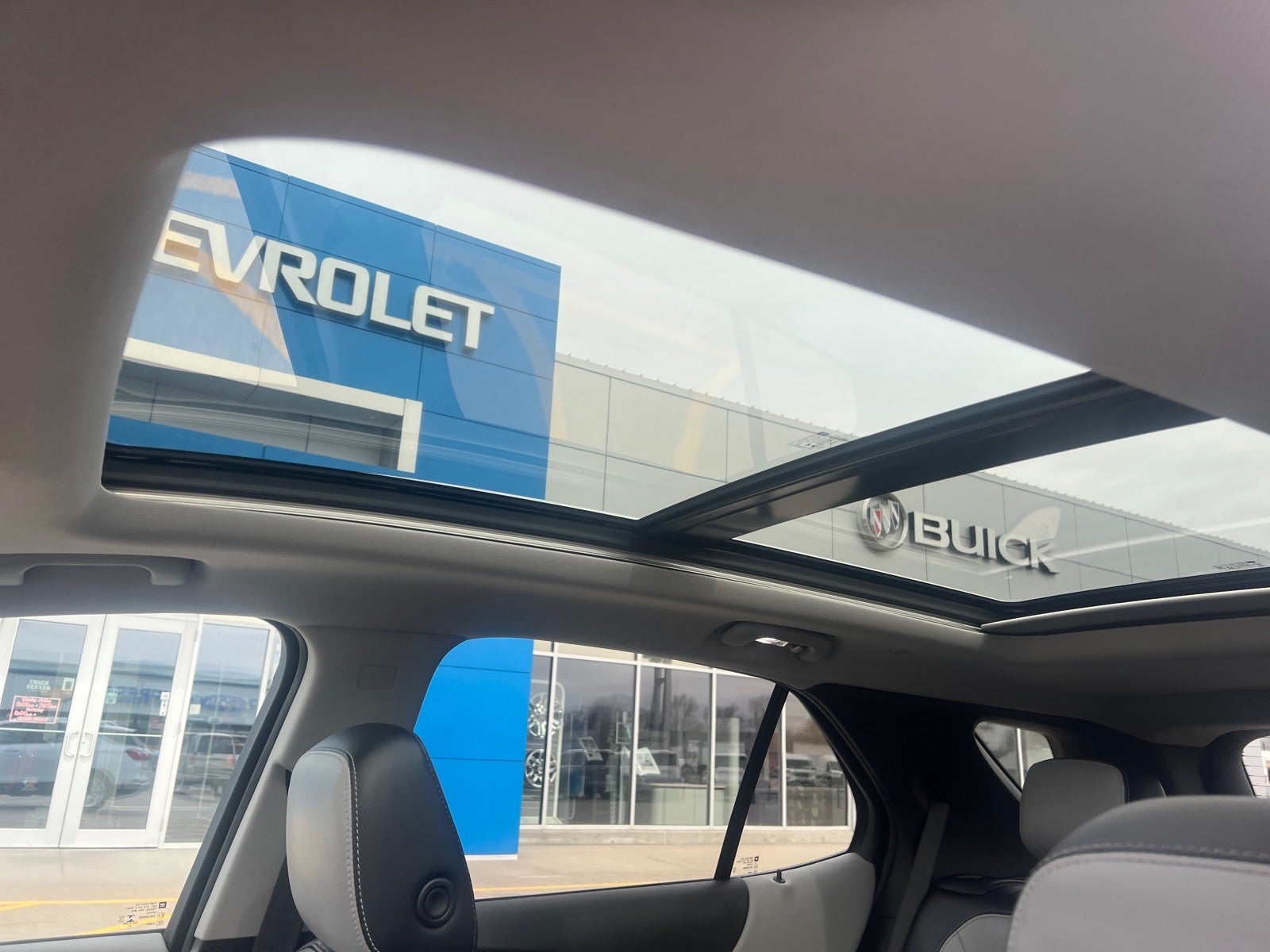 2021 Chevrolet Equinox Premier