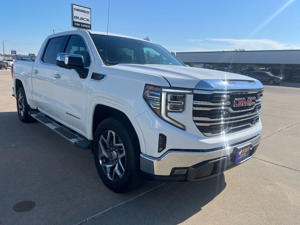 2023 GMC Sierra 1500 SLT
