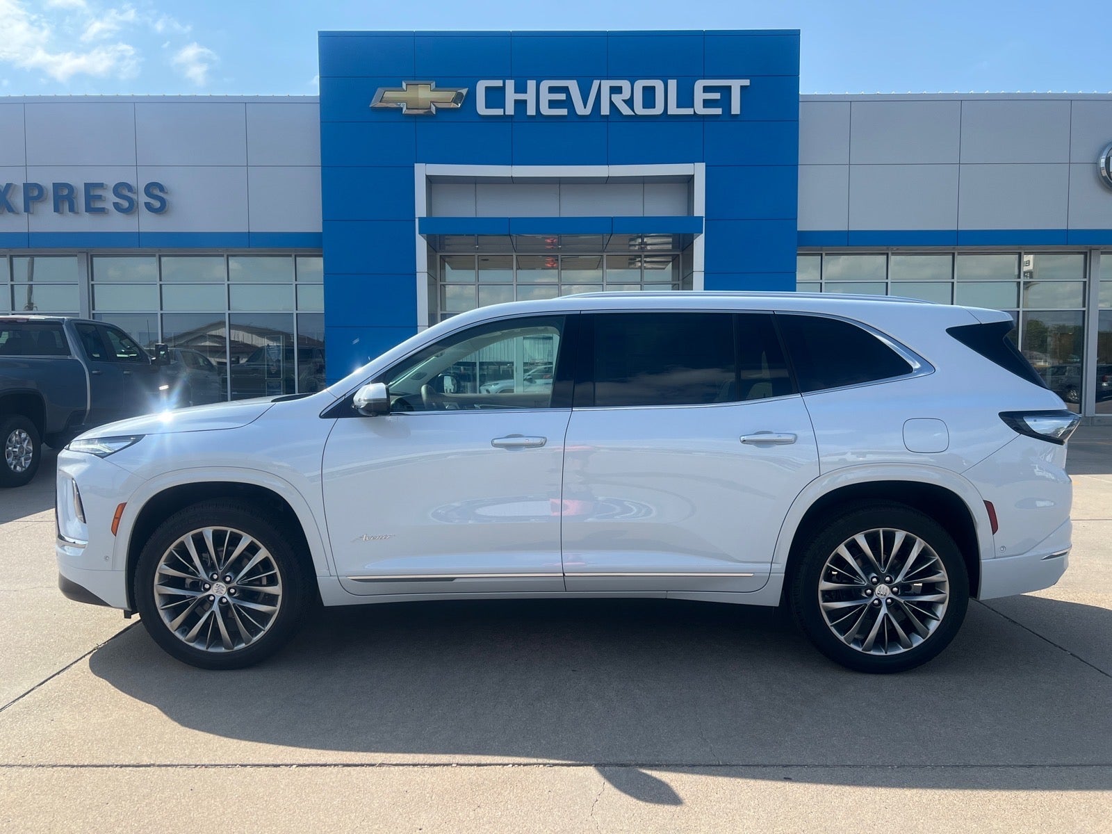 2026 Buick Enclave Avenir
