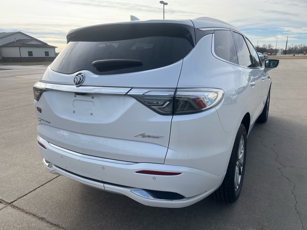 2022 Buick Enclave Avenir