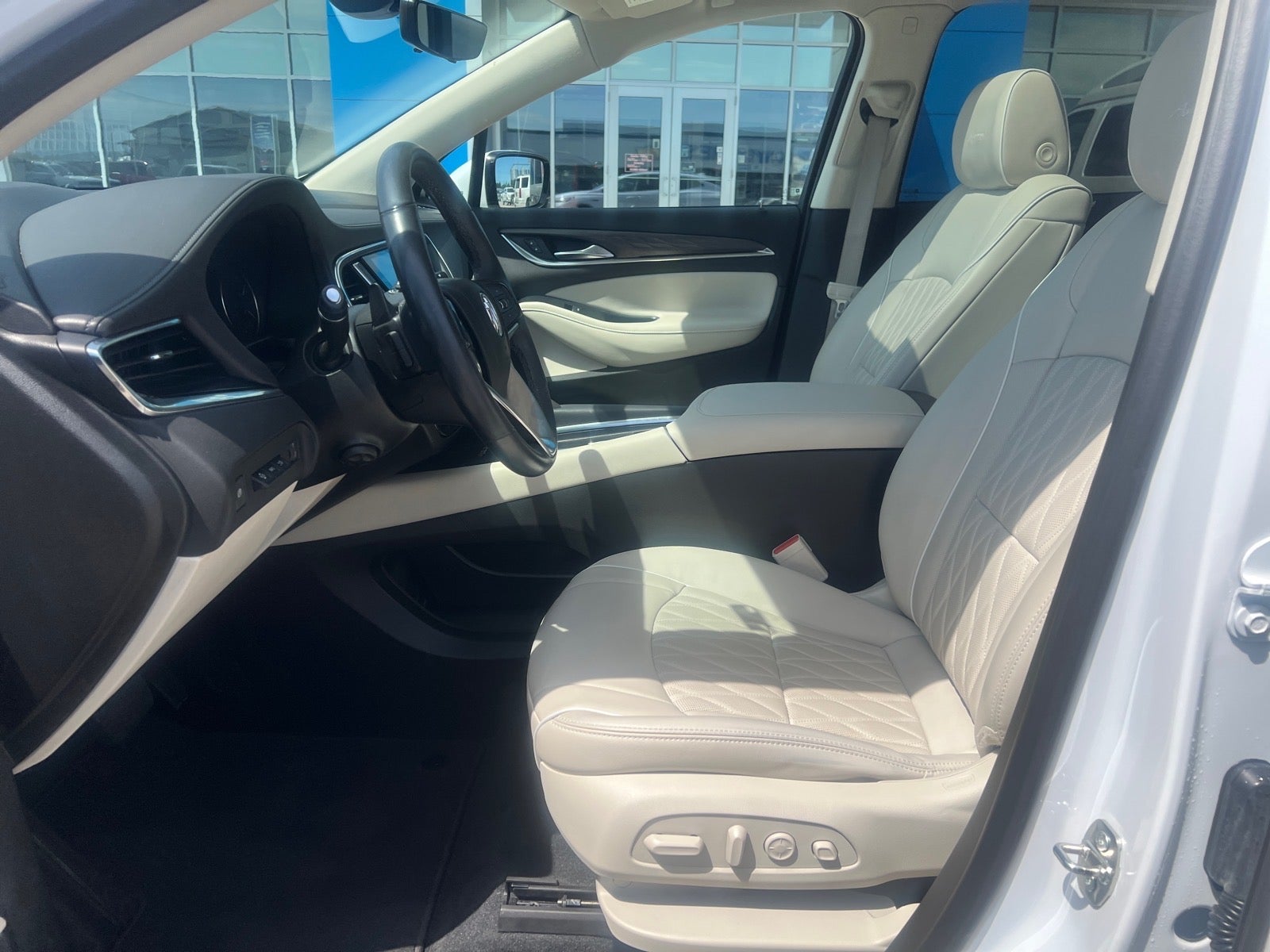 2022 Buick Enclave Avenir